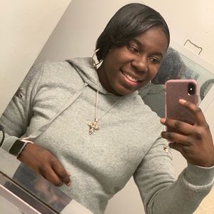 Meet your Posher, Brianna